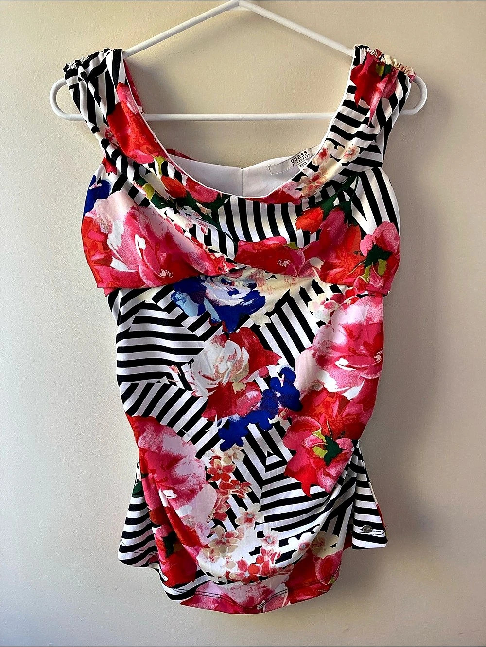 Guess Floral Sleeveless Blouse Black & Pink XL